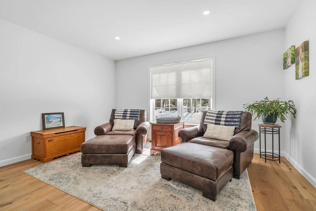 Photo of 84 Jefferson Rd