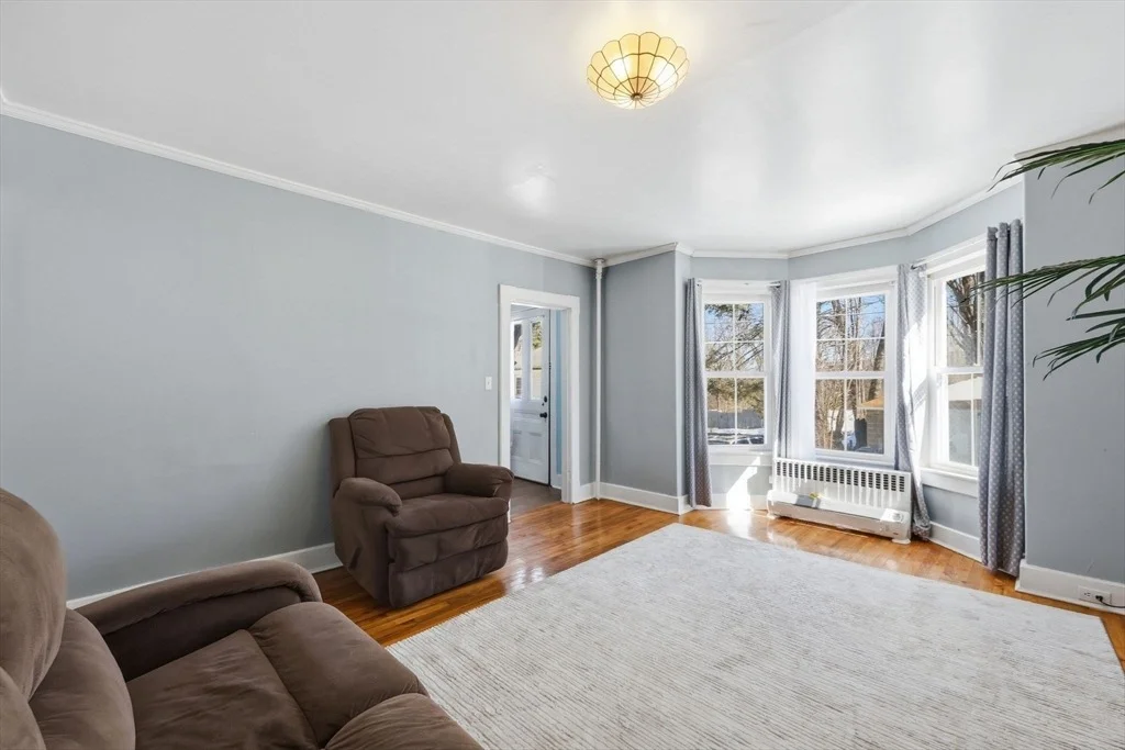 Photo of 40 Hillside Ave