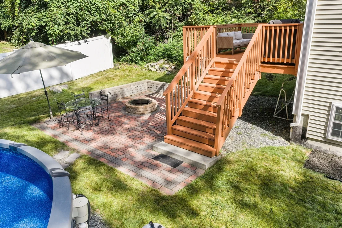 Photo of 10 Egan Ave