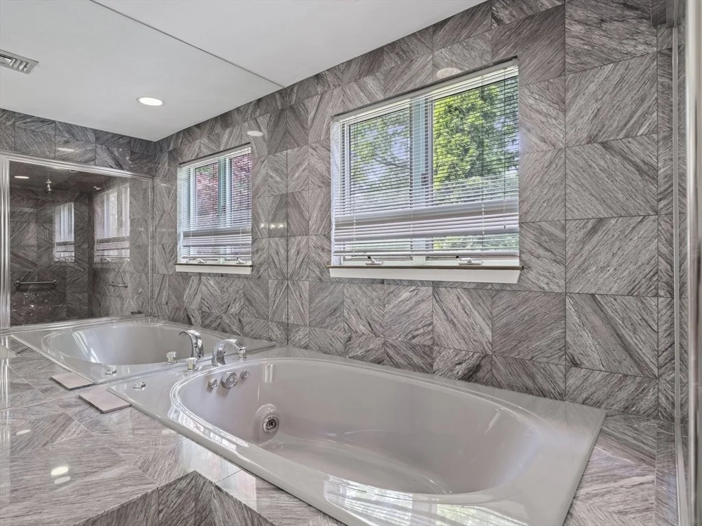 Photo of 22 Orsini Dr