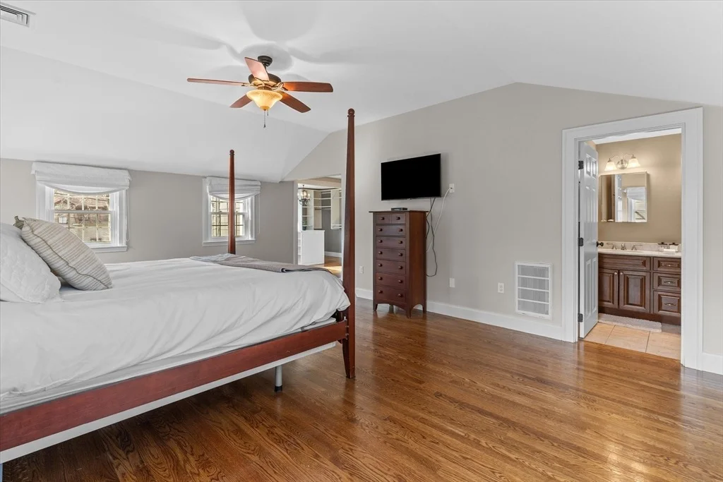 Photo of 243 Islington Rd
