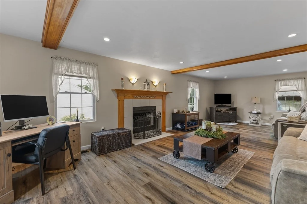 Photo of 10 Fairfield Drive