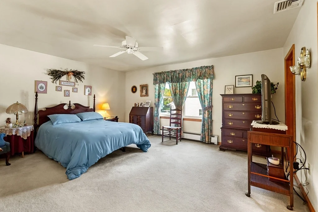 Photo of 17 Janet Lane