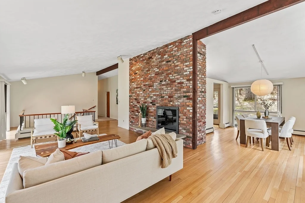 Photo of 8 Hobbs Road