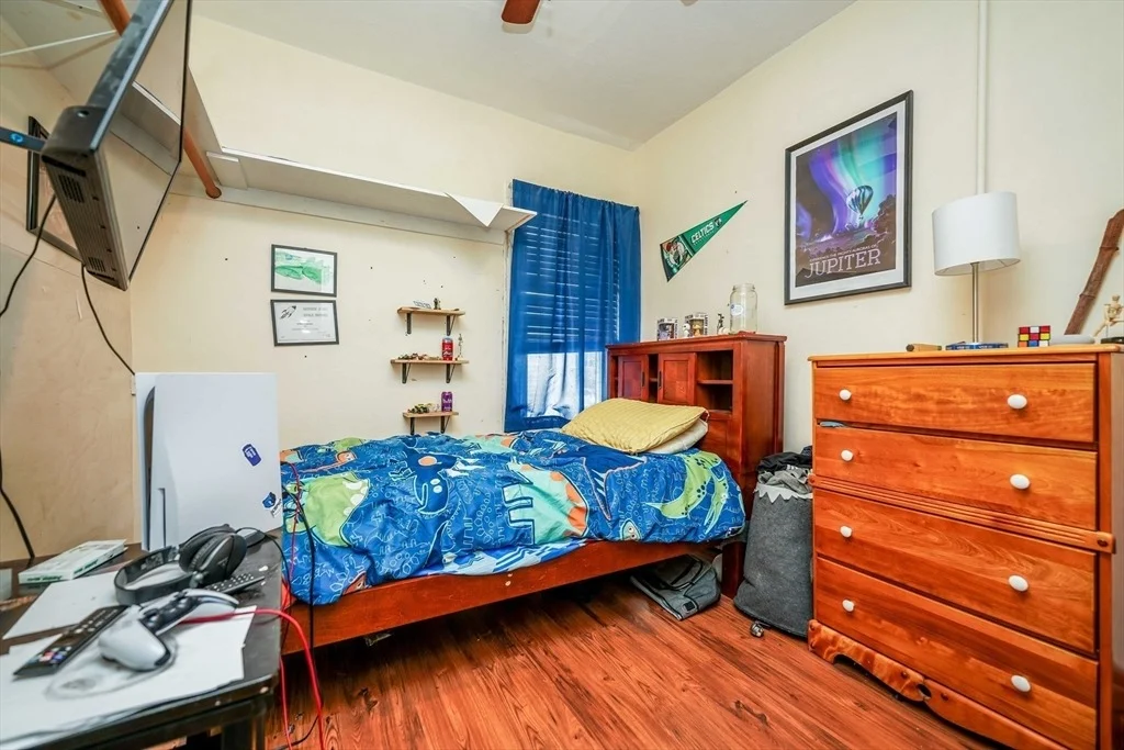 Photo of 111 Buffinton St