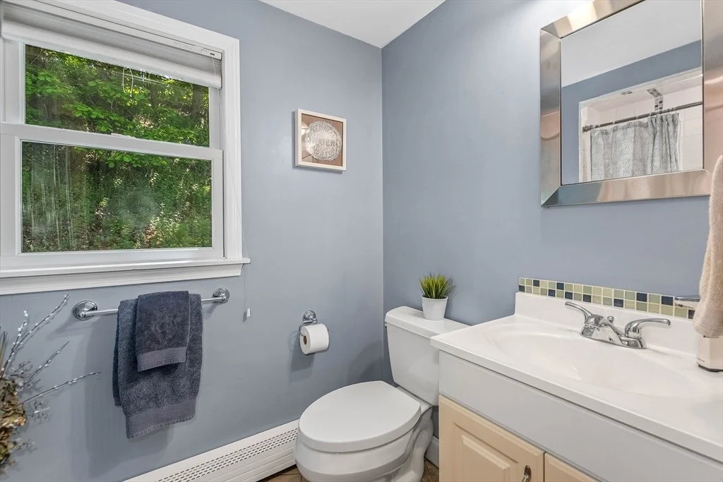 Photo of 33 Overlook Ave