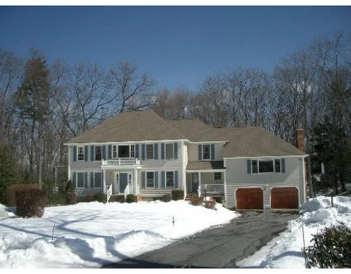 Photo of 20 Stoneybrook Cir