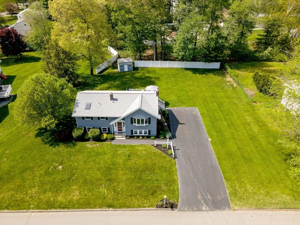 Photo of 83 Mullen Ln