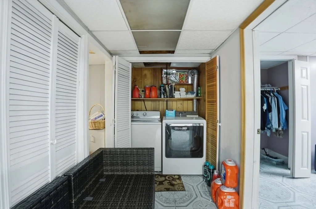 Photo of 572 Bartlett Street