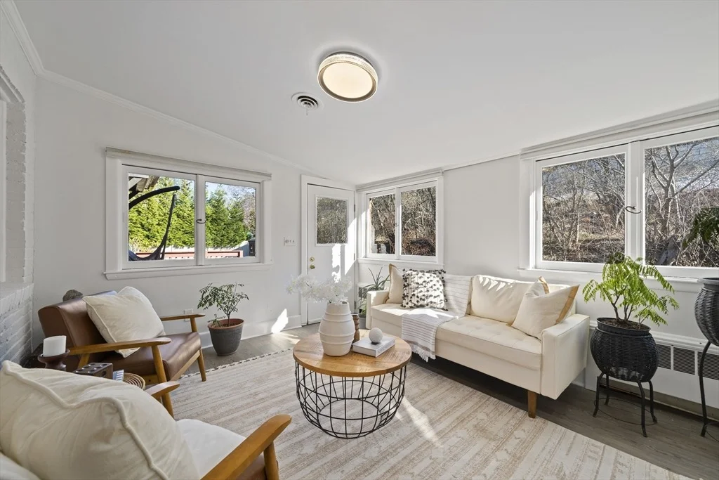 Photo of 447 Dudley Road
