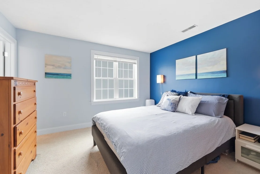 Photo of Unit B at 42 Longview Cir