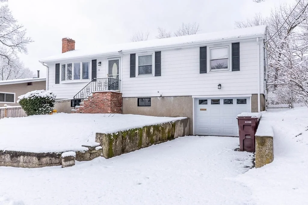Photo of 6 Snow Ln