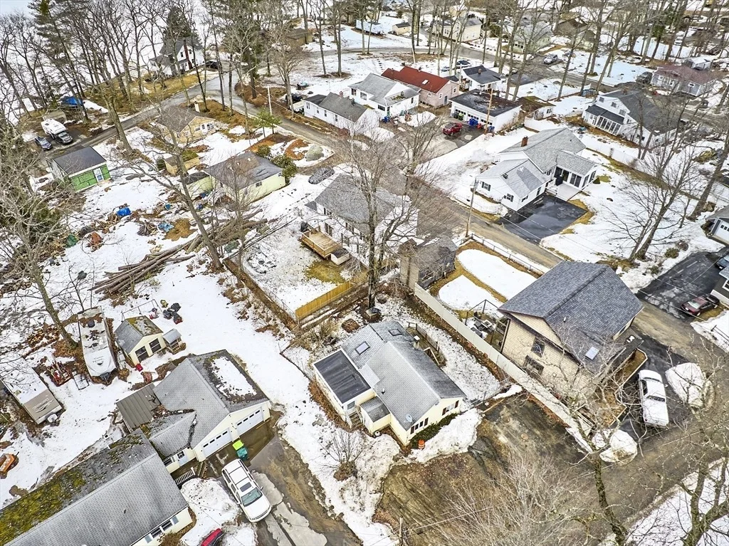 Photo of 10 Pine Ave