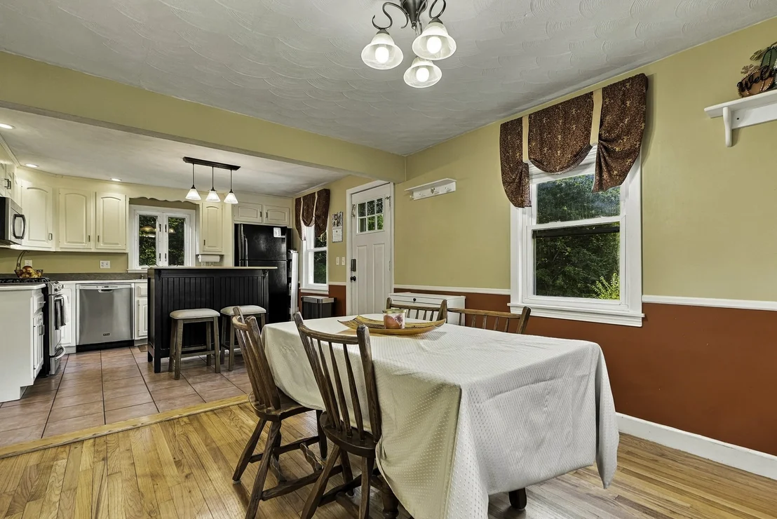 Photo of 35 Anthony Rd