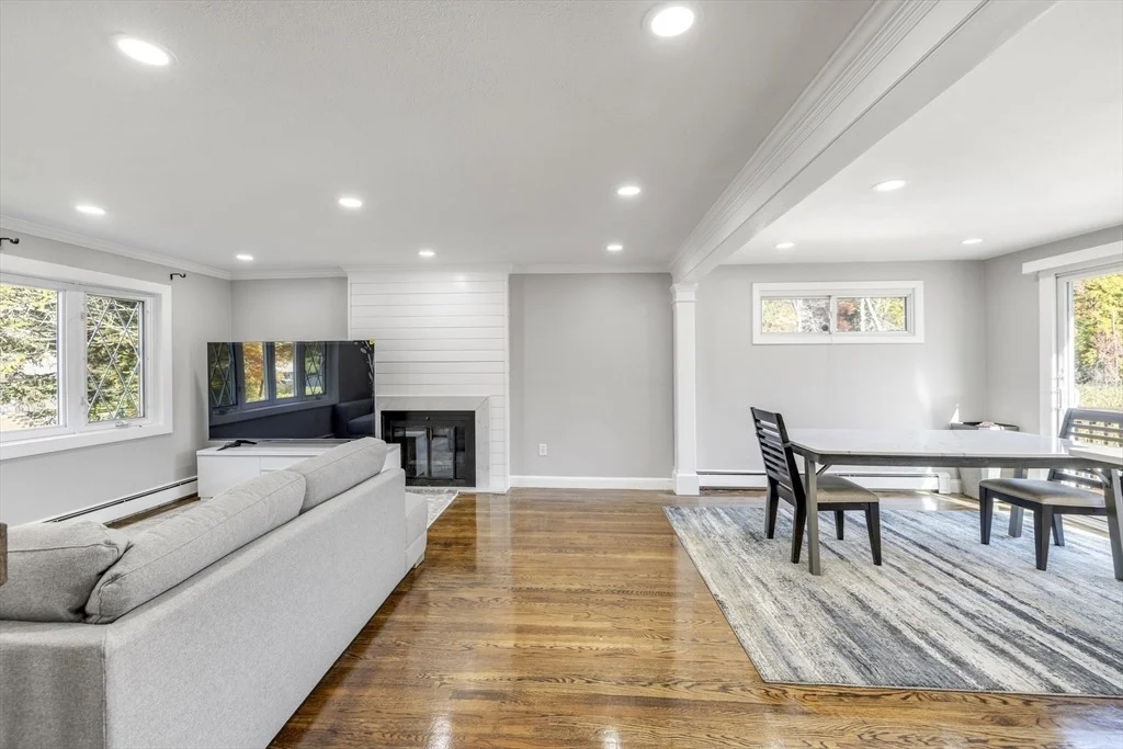 Photo of 13 Sandy Brook Rd