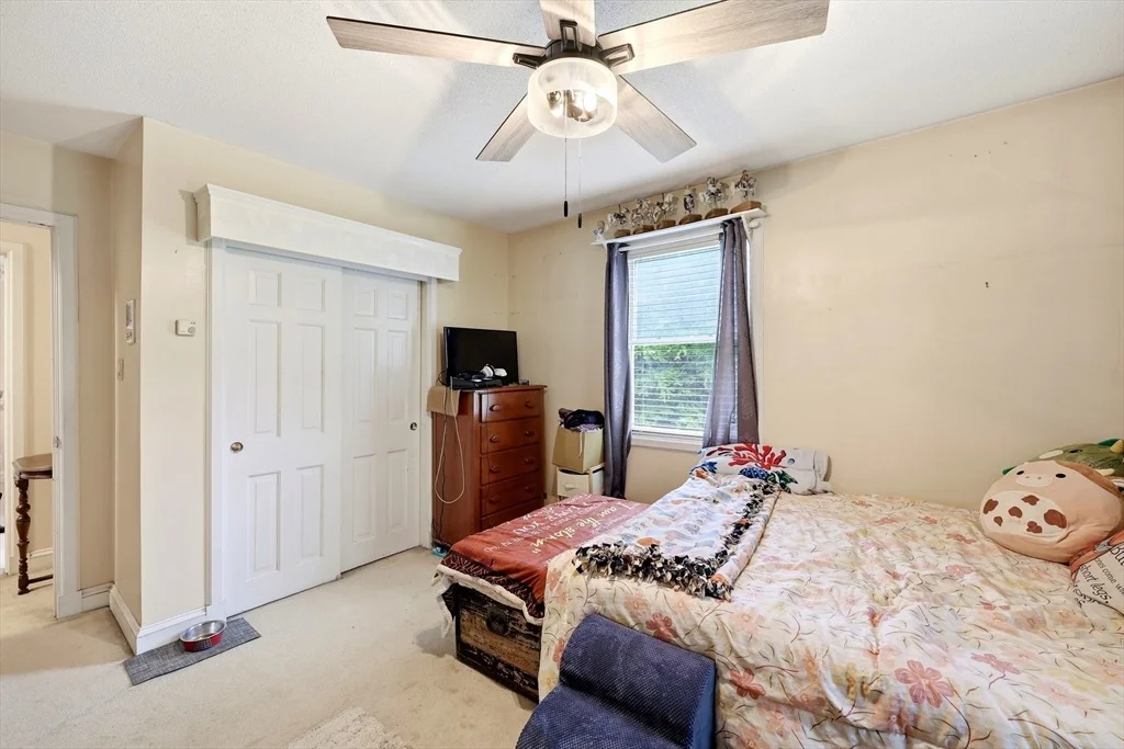 Photo of 10 Lyman Barnes Rd