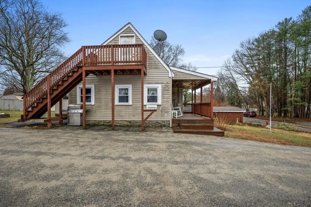 Photo of 8 Rawson Ave.