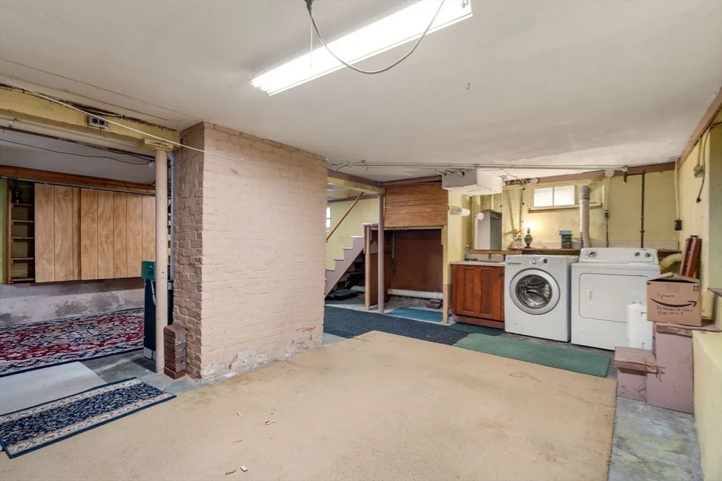 Photo of 10 Dow Ave
