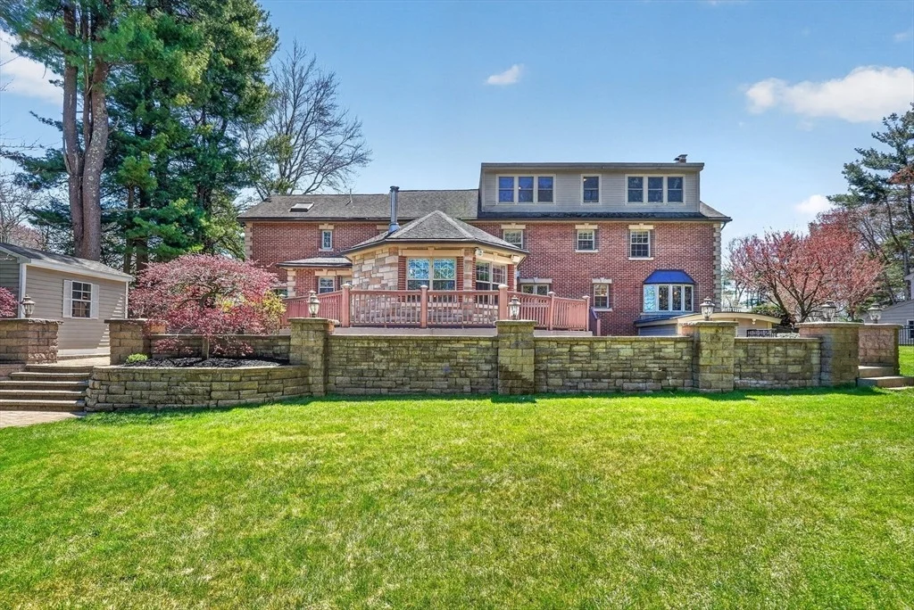 Photo of 15 Spring Lane