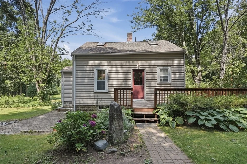 Photo of 83 New Boston Road