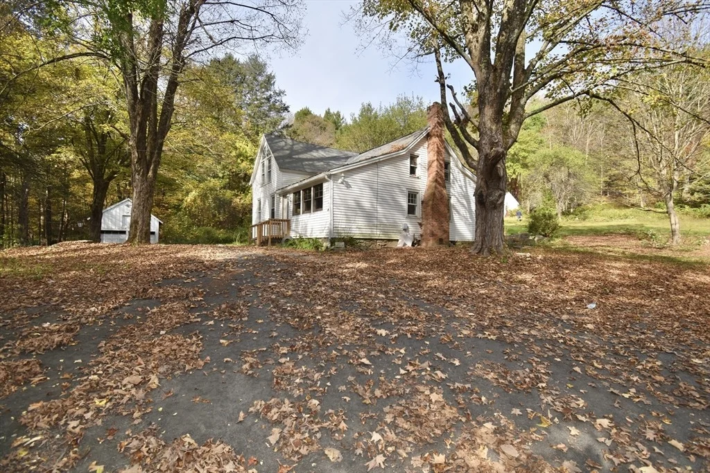 Photo of 319 Main St