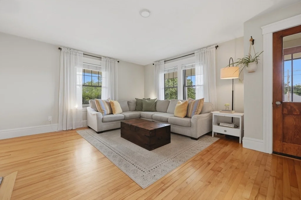 Photo of 219 Maple Avenue
