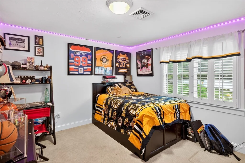 Photo of 41 Lakeview Drive