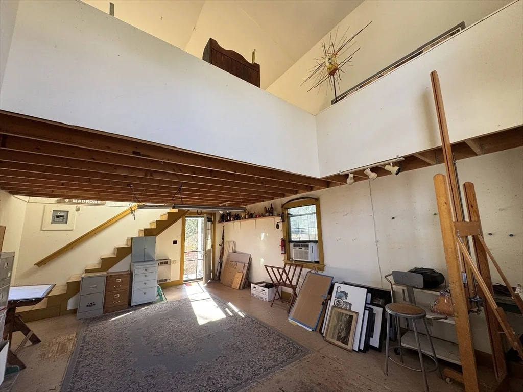 Photo of 696 Bernardston Road