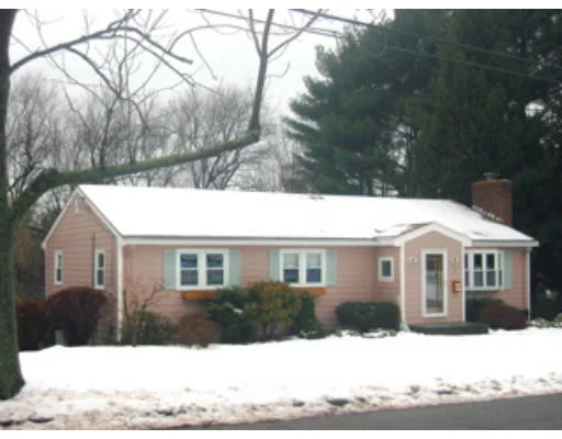 Photo of 11 Delaware Ave