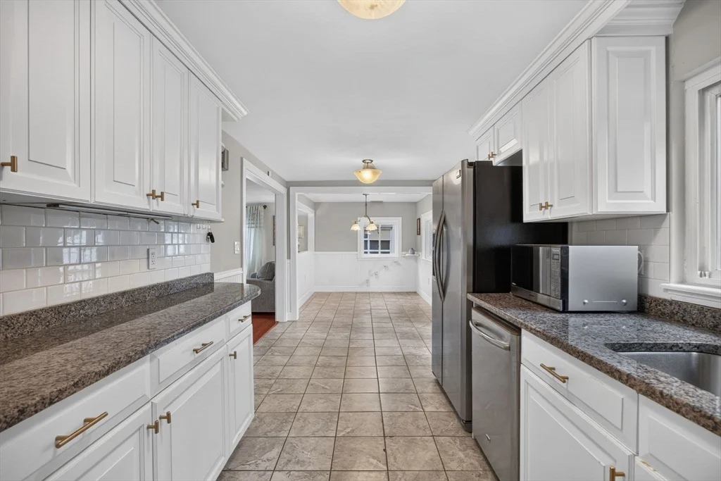Photo of 769 Potter Rd
