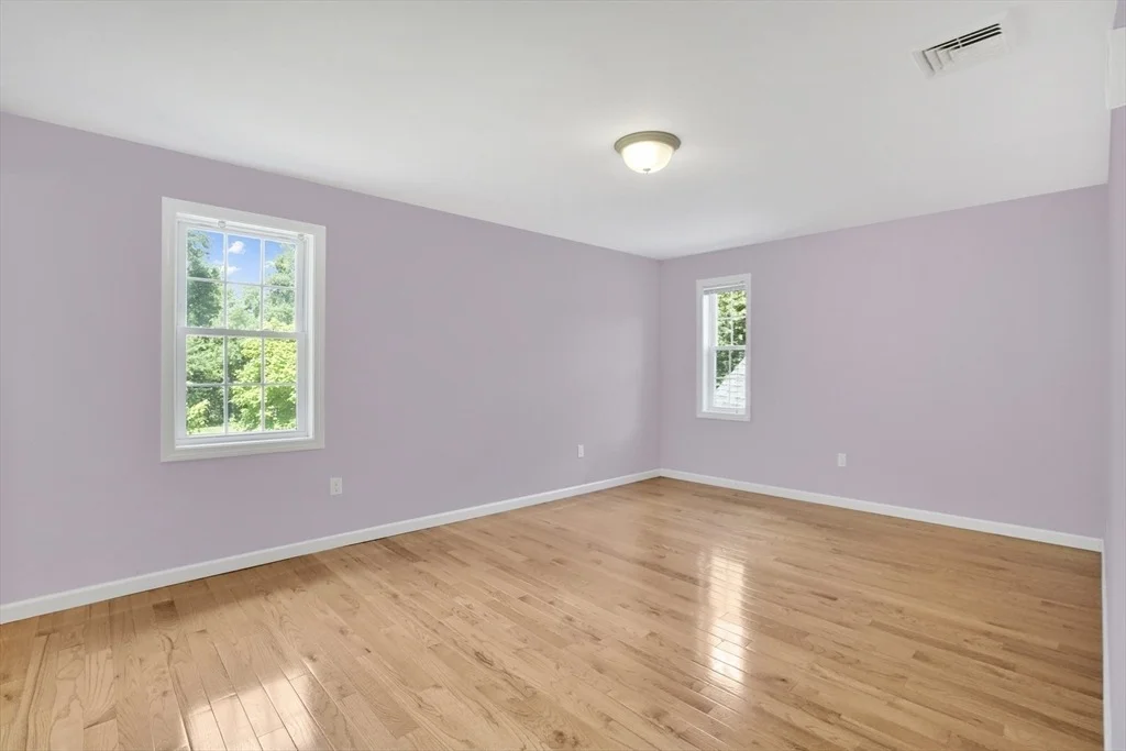 Photo of 990 Frank Smith Rd