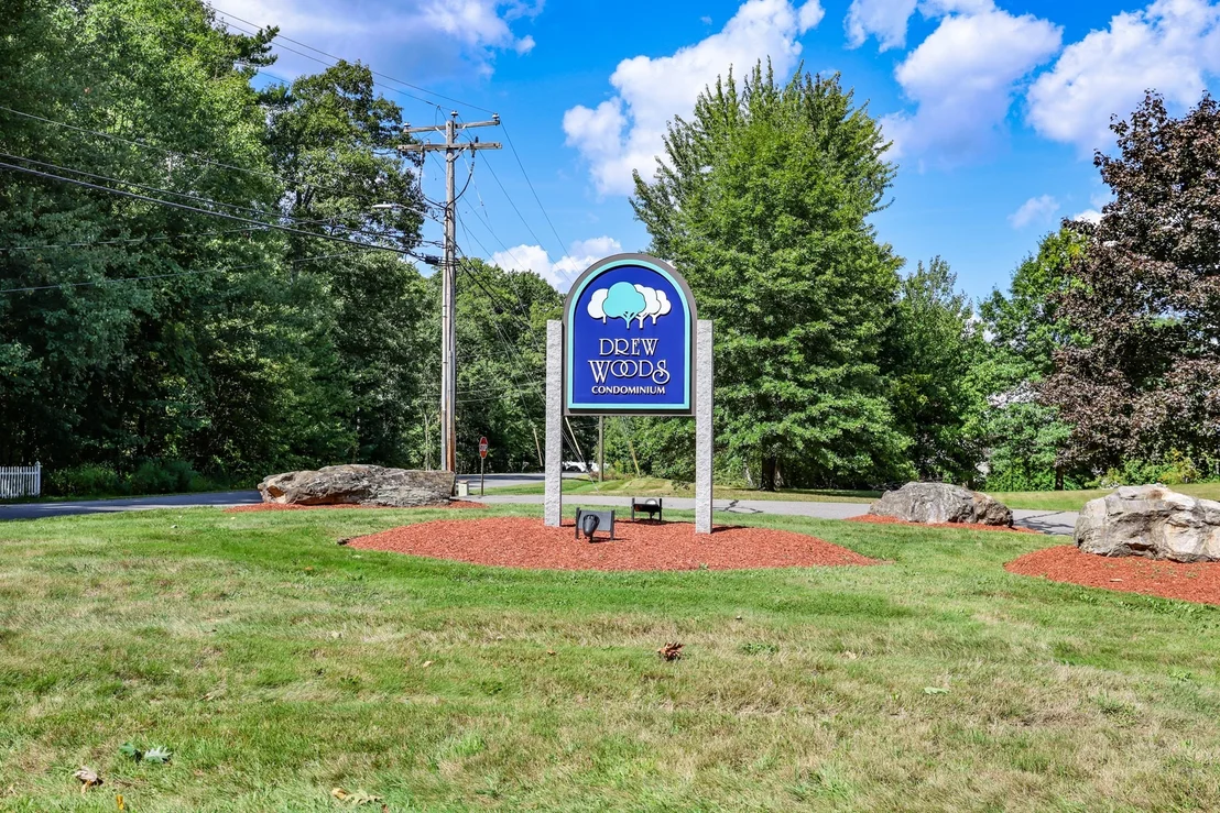 Photo of Unit 1 at 1 Pine Blf