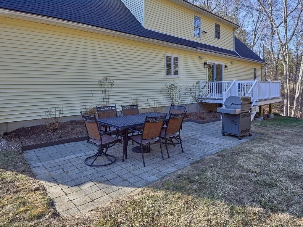 Photo of 320 Moon Hill Rd