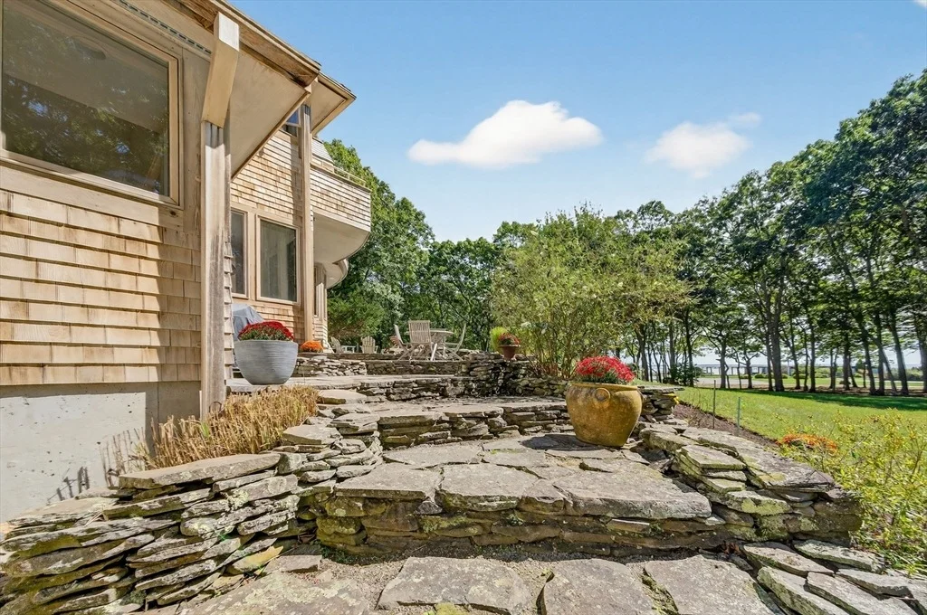 Photo of 91 Piney Point Rd