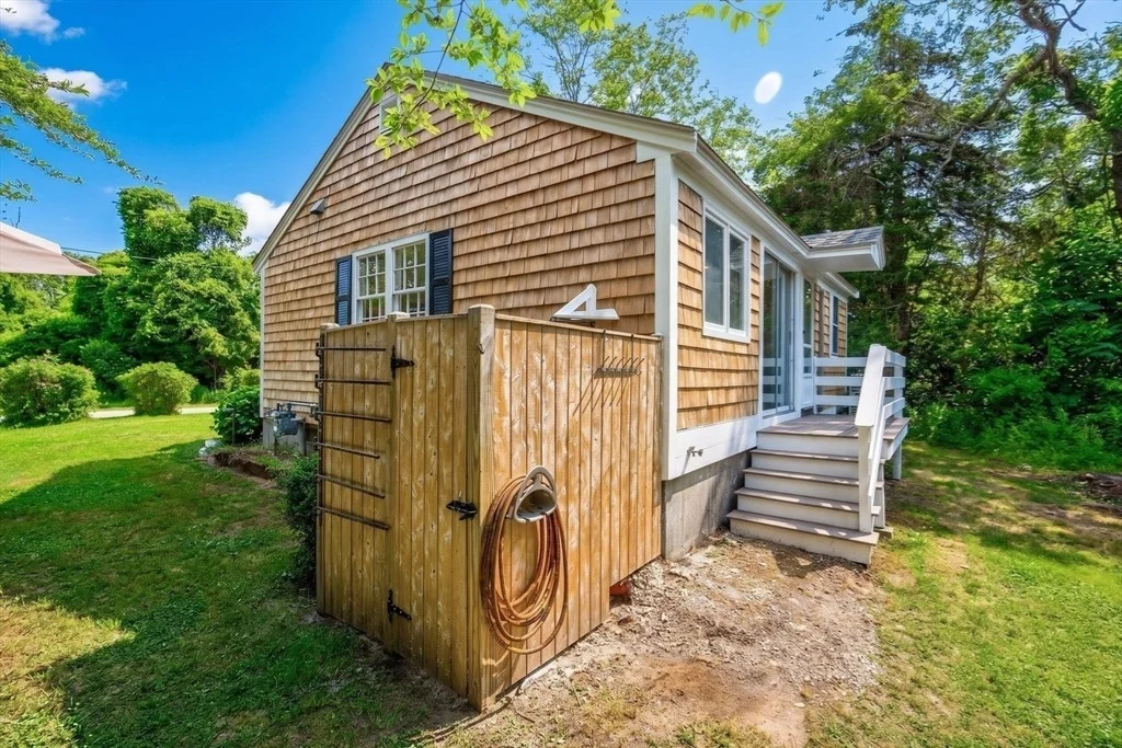 Photo of 130 Spring Ln