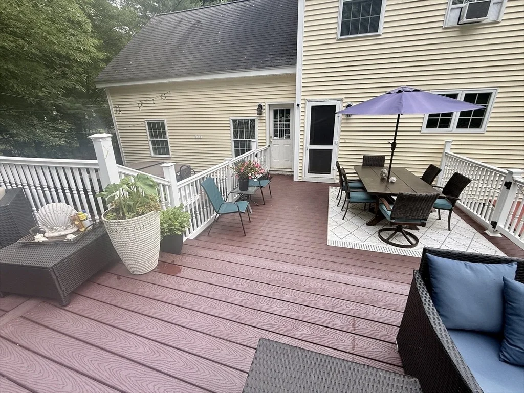Photo of 5 White Birch Dr