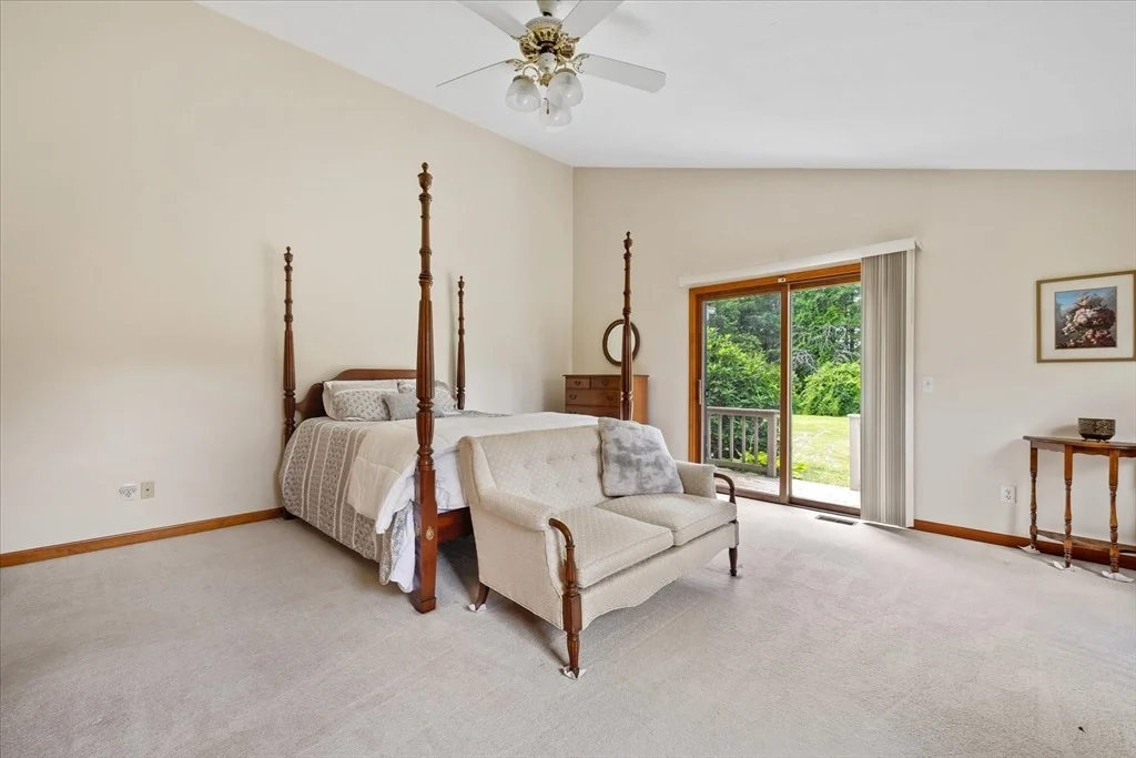 Photo of 6 Hillside Dr