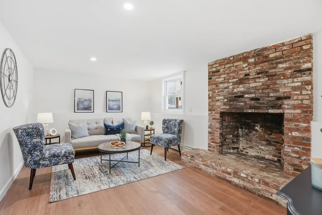 Photo of 11 Maple Terrace