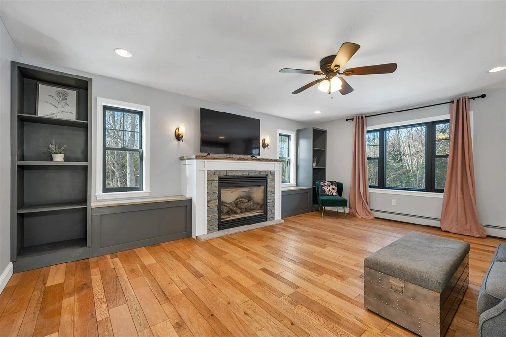 Photo of 371 Rice Road