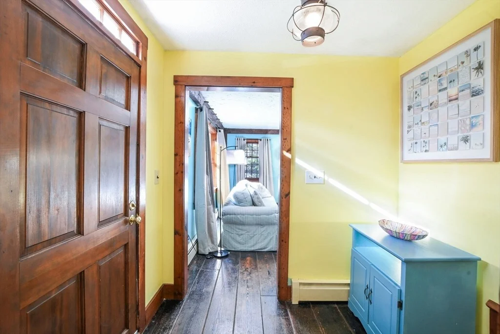 Photo of 23 Old Fields Rd