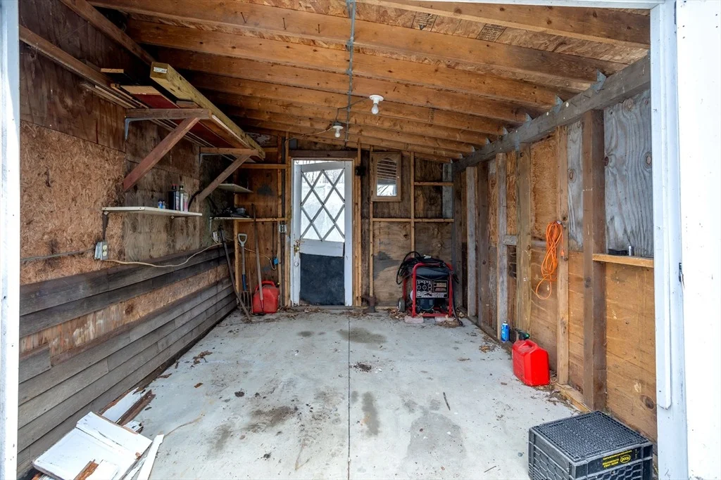 Photo of 227 Log Cabin Road