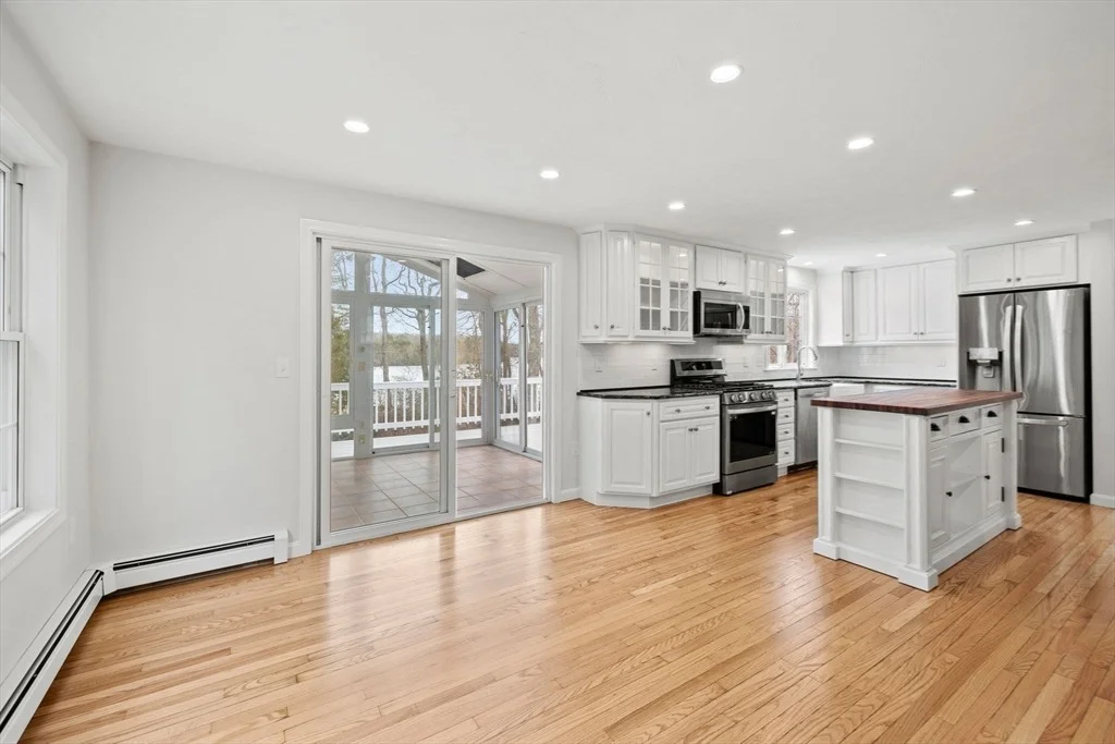 Photo of 83 Pond Circle
