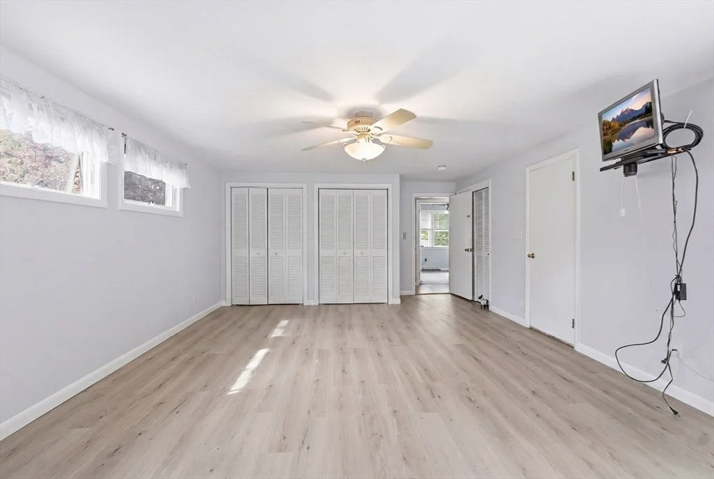 Photo of 31 Lancaster Drive