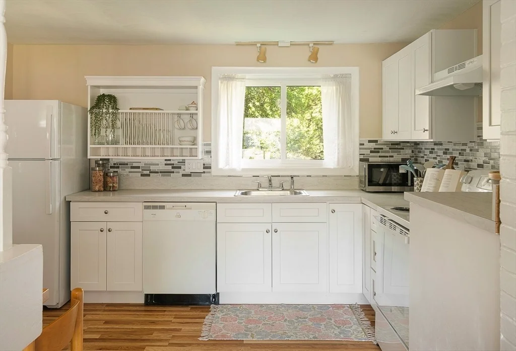 Photo of 9 Upper Joclyn Avenue