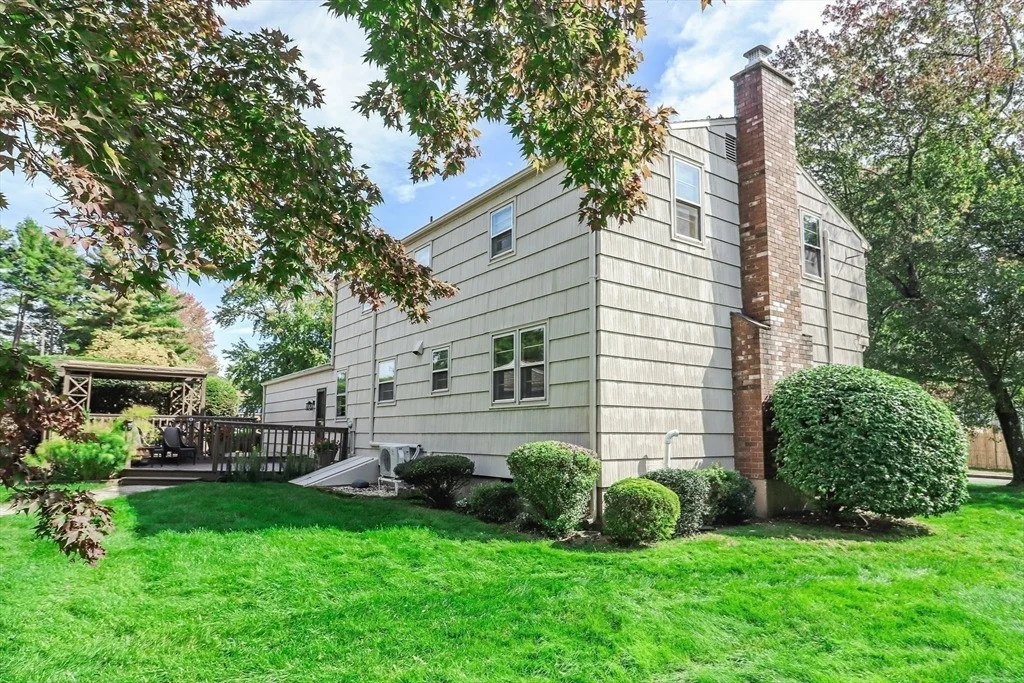 Photo of 260 Dutchess St