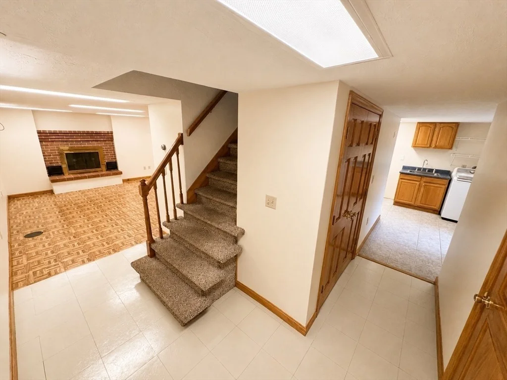 Photo of 32 Crestview Drive
