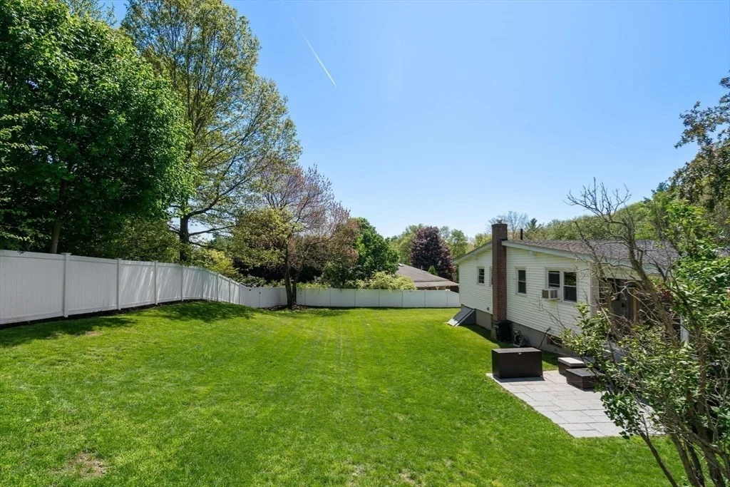 Photo of 6 Rosenfeld Rd