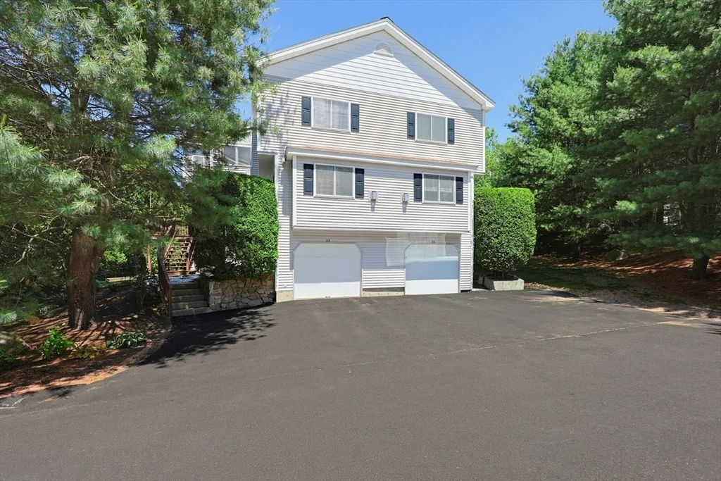 Photo of Unit 33 at 33 Half Crown Cir