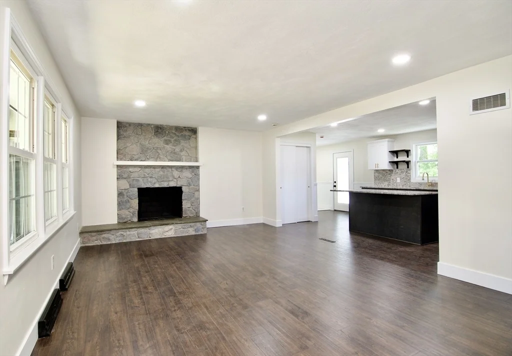 Photo of 12 Dwight Street