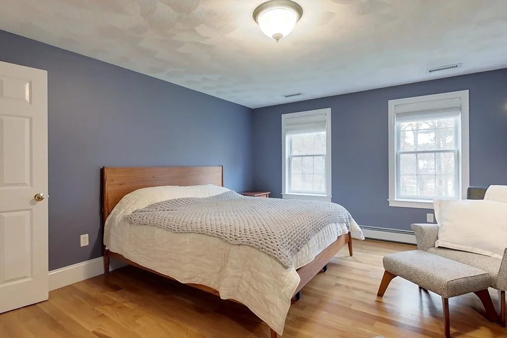 Photo of 452 River St